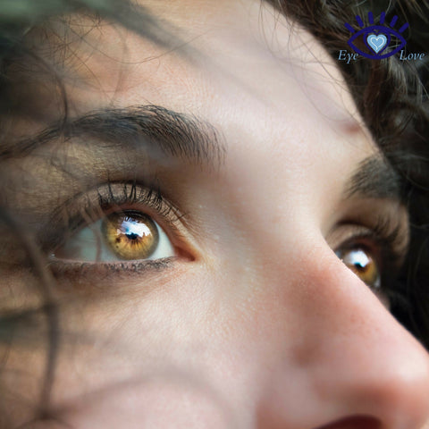 What Are Symptoms Of Dry Eye Disease?
