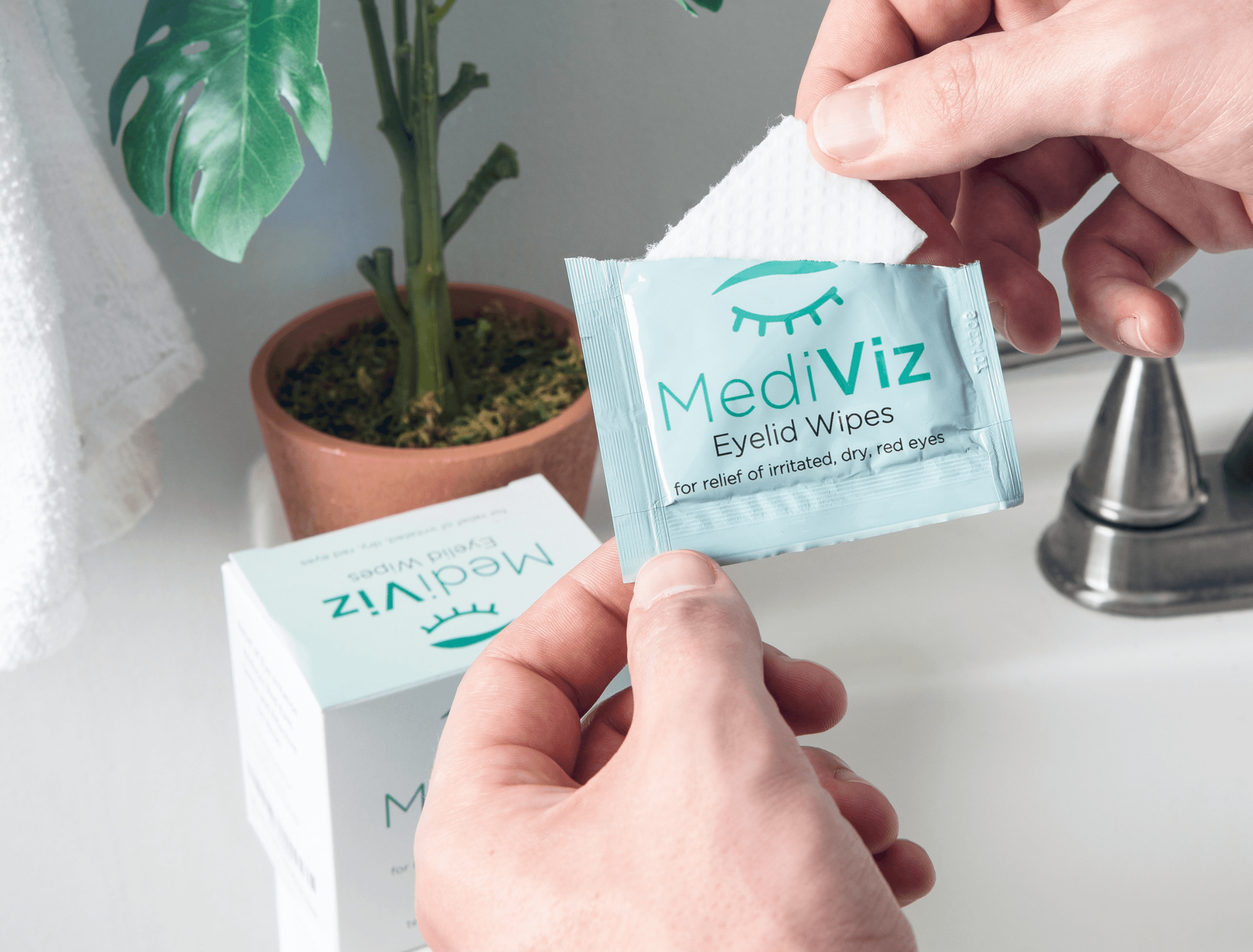 MediViz Eyelid Wipes | Eyelid Cleaning Wipes Dry Eye Supplement MediViz 